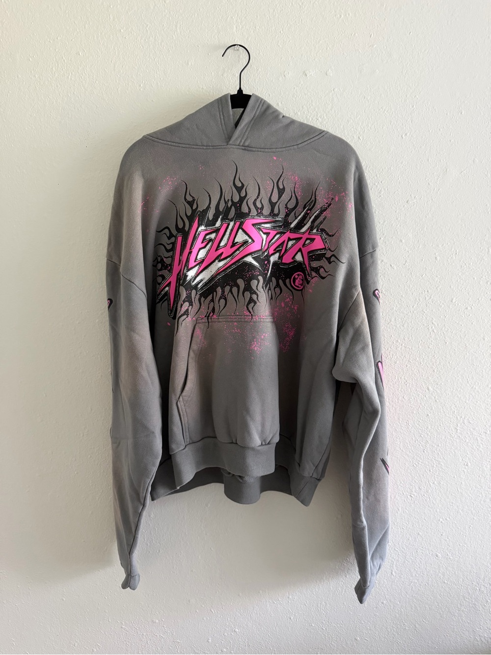 Hellstar Grey Pink Future Flames